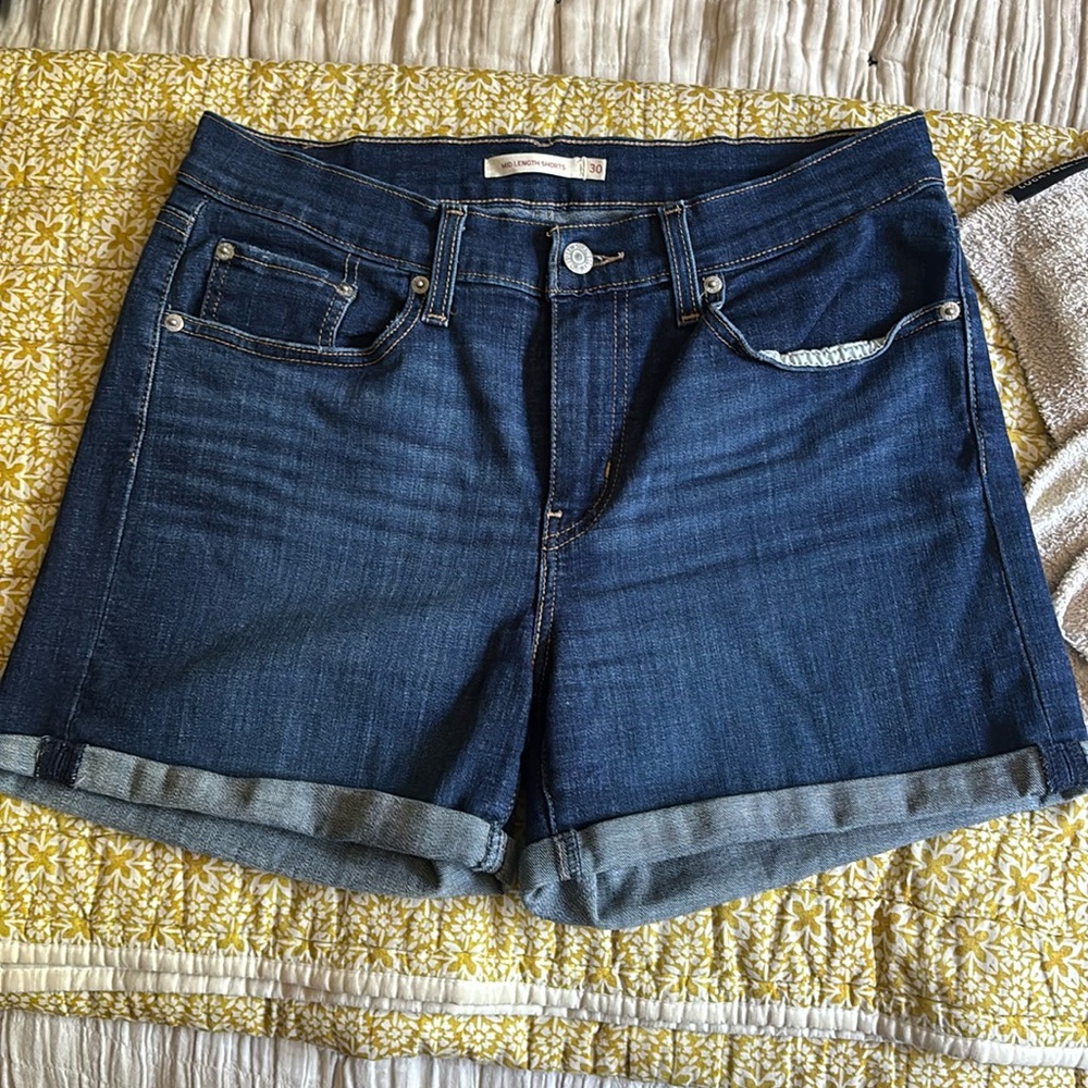 Levi’s Mid Length Shorts